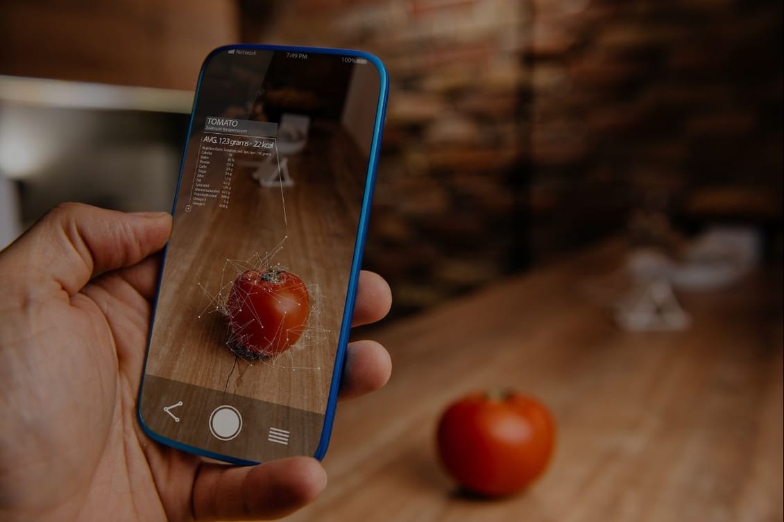 Eating smarter with AI and AR